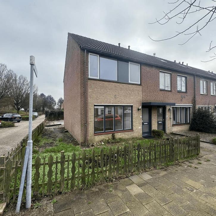 Huis in Dirksland gevonden voor €1750,- pm, Huizen en Kamers, Kamers te huur, 50 m² of meer, Overige regio's