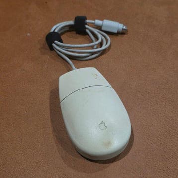 Apple Vintage Apple Desktop Bus Mouse II (ADB) – M2706 –, Nieuw