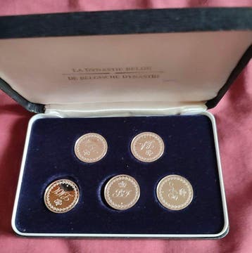 België. 1980, Dynastie Belge 150 ans Commemorative Set