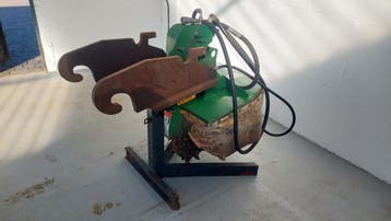 Stobbenfrees CW30 | Vermeer | SCE-410