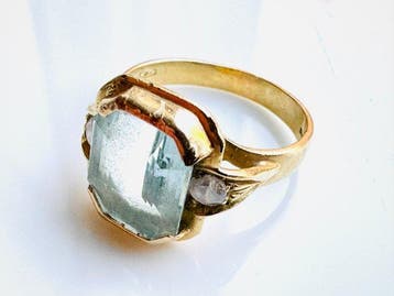 Ring - 18 karaat Geel goud - 4.40ct. tw. Aquamarijn, Nieuw
