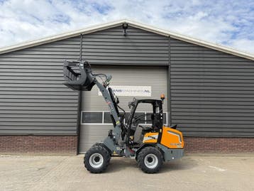 GIANT G2700 HD+ minishovel NIEUW €695 LEASE, Ophalen, Wiellader of Shovel