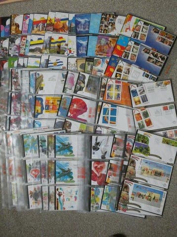 Nederland 2001/2011 - Collectie FDCs in DAVO insteekhoezen, Postzegels en Munten, Gestempeld