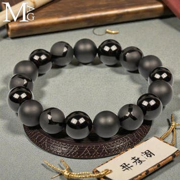 Elastische Zwarte Onyx Armband – Drievoudige Afwerking