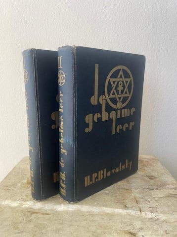 H.P. Blavatsky – - De Geheime Leer: Cosmogenesis &