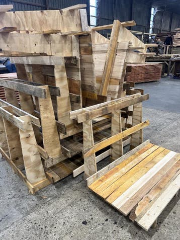 Te koop houten glasbokken verpakt per 11 stuks, Nieuw, Vuren, Minder dan 25 mm, Minder dan 200 cm