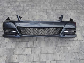 Voorbumper met grille MERCEDES C-klasse W204 facelift, Auto-onderdelen, Carrosserie en Plaatwerk, Verzenden, Gebruikt
