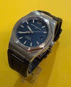 Girard-Perregaux - Laureato 38 - 81005 - Heren - 2020, Nieuw