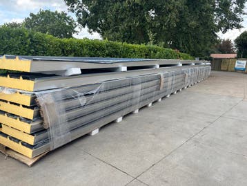 Dakpaneel 150mm ral 7016, Zo goed als nieuw, Overige materialen, 100 mm of meer