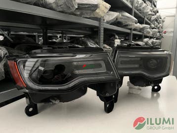 JEEP GRAND CHEROKEE Xe USA KOPLAMP R L 68266649AC 6828923yAE, Verzenden, Gebruikt, Jeep