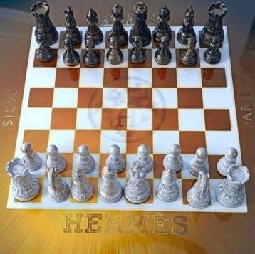 Dominique Kleiner (XX) - ÉCHIQUIER D’ART « HERMÈS OR GOLD »