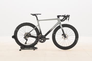 Rose XLITE 06 ULTEGRA DI2 – 2025 – 177 - 186 cm, Fietsen en Brommers, Fietsen | Racefietsen, Verzenden, Zo goed als nieuw