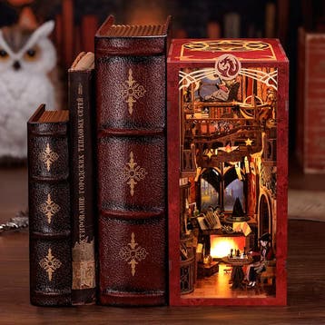 Book Nook - Flame Common Room LED Light (226 stukjes) |, Verzenden, Nieuw