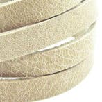 1 x DQ Suede 5mm 100cm Dusty Sand (DQ leer plat), Ophalen of Verzenden, Nieuw, Draad