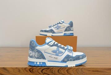 Louis Vuitton - LV Trainer Monogram Denim - Sneakers - Maat:, Kleding | Heren, Schoenen, Nieuw