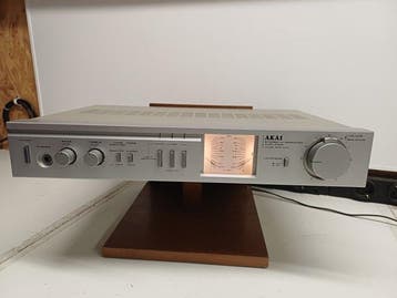 Akai - AM-U11 Solid state stereo versterker, Nieuw