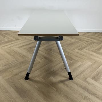 Haworth in hoogte verstelbare tafel 200x80 cm, licht grijs, Ophalen of Verzenden, Gebruikt, Bureau