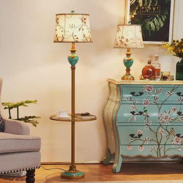 Luxe Retro Vloerlamp met Stoffen Kap en Handig Bijzettafeltj, Huis en Inrichting, Verzenden, Nieuw