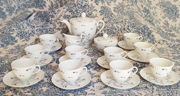 Limoges - Giraud & Cie - Koffieservies (23) - Porselein -