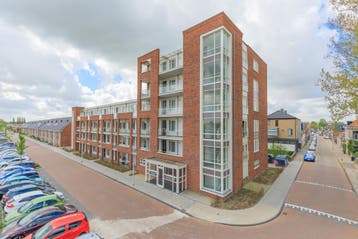 Te huur: Appartement Stationsplein in Pijnacker, Huizen en Kamers, Huizen te huur, Pijnacker, Appartement, Zuid-Holland