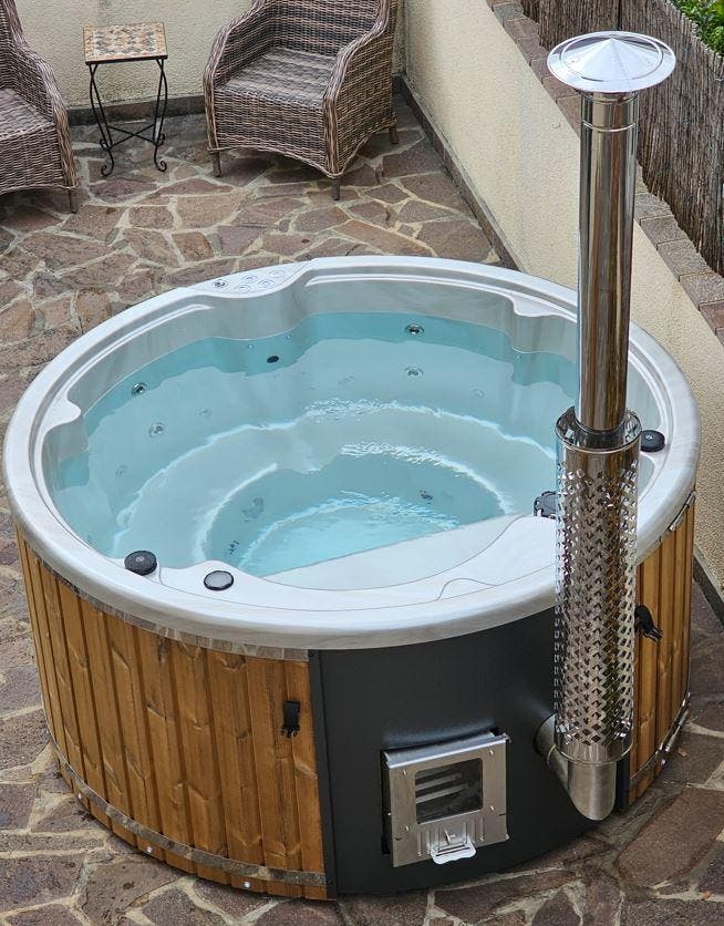 Demo hottub: Vanamo Deluxe XL Hottub, Tuin en Terras, Bubbelbaden en Hottubs, Nieuw, Afdekzeil, Filter, Pomp, Trap, Vast, Ophalen of Verzenden