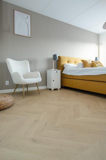 Plak pvc Hongaarse punt  |  Belakos Palazzo Hongaarse Punt, Ophalen, Nieuw