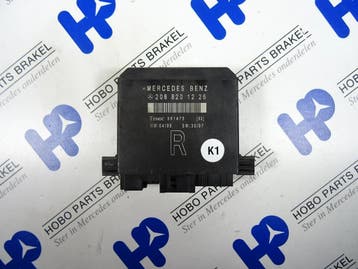 Deur module A 208 820 1226 RV, Auto-onderdelen, Ophalen of Verzenden, Gebruikt, Mercedes-Benz
