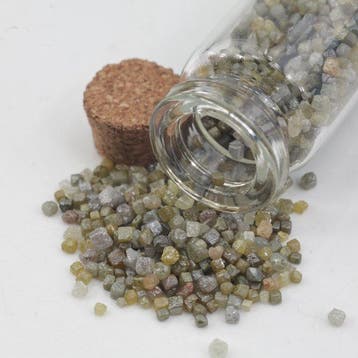 Diamant Kubusvormige natuurlijke ruwe veelkleurige losse