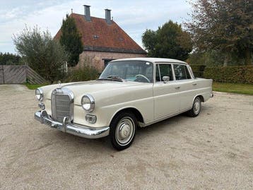 Mercedes-Benz - 200D - 1967