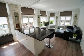 Te huur: Appartement Damstraat in Amsterdam, Huizen en Kamers, Huizen te huur, Noord-Holland, Appartement, Amsterdam