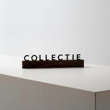 Oacklux Kana Letterhouder Notenhout 300 mm - Zwarte letters, Nieuw in verpakking