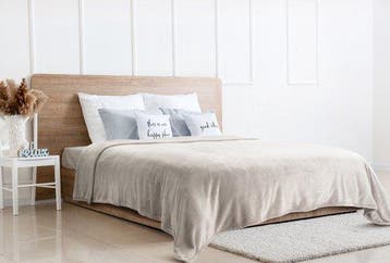 2dekans | H&C Luxe Plaid 240x220 - Groot Deken - Extra Zacht, Ophalen of Verzenden, Zo goed als nieuw, Beige