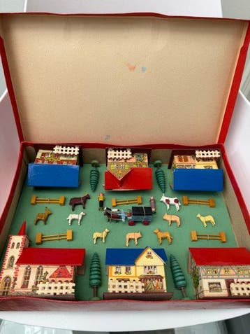 oost duits onbekend - Speelgoed “Vintage DDR miniatuurdorp, Antiek en Kunst, Antiek | Speelgoed