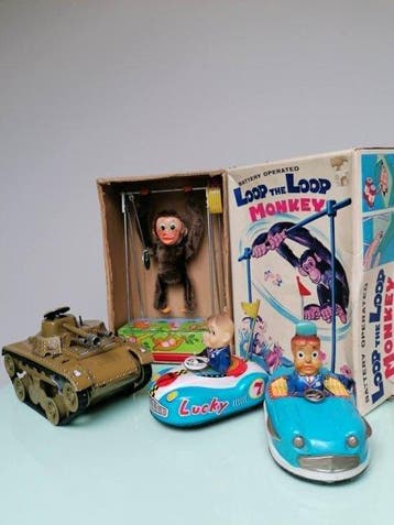Nomura , Justra , Lucky - Loop the Loop Monkey , Tank N° 10