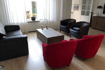 Huis Schubertstraat in Tilburg, Tilburg, Via bemiddelaar, Overige soorten, Noord-Brabant