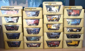 Matchbox 1:43 - Modelauto (20) - Models of Yesteryear Vans, Nieuw