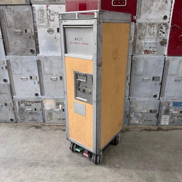 Driessen - Trolleys van luchtvaartmaatschappijen -