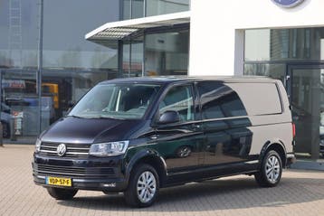 Volkswagen Transporter L2H1 | Financial Lease voor 389 p/mn, Stof, Gebruikt, Overige carrosserieën, Zwart