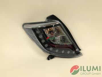 TOYOTA YARIS III HYBRID ACHTERLICHT LINKS LED EU, Auto-onderdelen, Verlichting, Verzenden, Gebruikt, Toyota