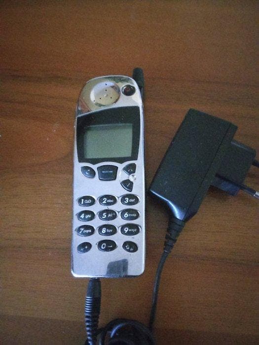 Nokia 5110 - Mobiele telefoon, Spelcomputers en Games, Spelcomputers | Overige Accessoires