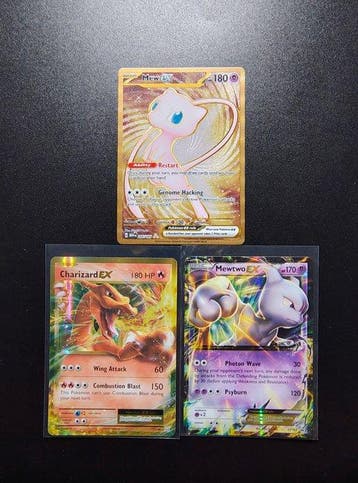 Pokémon - 3 Card - Mewtwo Ex - Charizard Ex - Mew Ex Gold, Nieuw