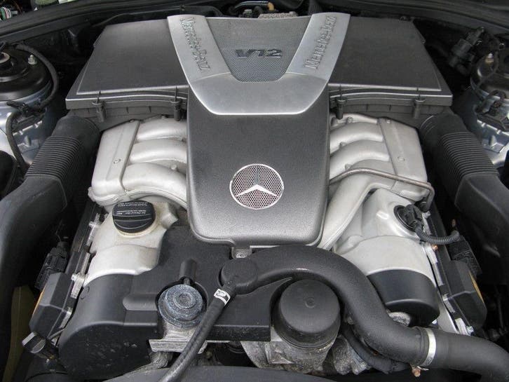 Mercedes S600 W220 S-klasse motor M137 met defekt, Auto-onderdelen, Motor en Toebehoren, Nieuw, Mercedes-Benz