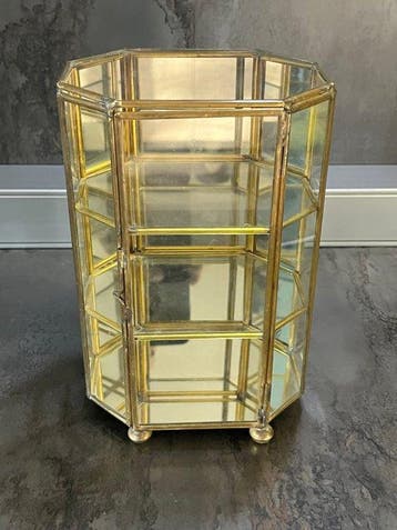 Vitrinekast - Glas, spiegel en messing