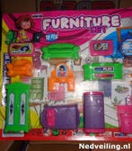 10x poppenhuismeubels op grote kaart