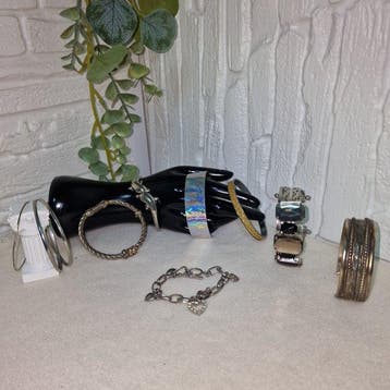 Themacollectie - Set van 10 vintage kostuumarmbanden –