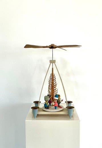 Kerstdecoratie Vero - Kerstpiramide Winterkinder - Hout