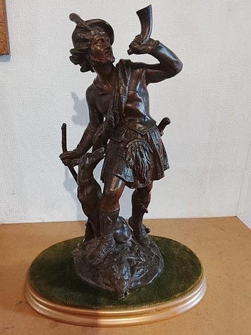 Beeld, Highlander Hunter & Whippet with Dead Boar - 37 cm -