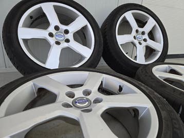 Volvo C30 S40 V40 V50 17 inch velgen zomerbanden OEM 5x108, Auto-onderdelen, Banden en Velgen, Banden en Velgen, Nieuw, 17 inch