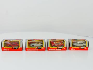 Schaal 1:43 Bburago 4 autos #2419 (Gebouwen en landschap), Ophalen of Verzenden, Gebruikt