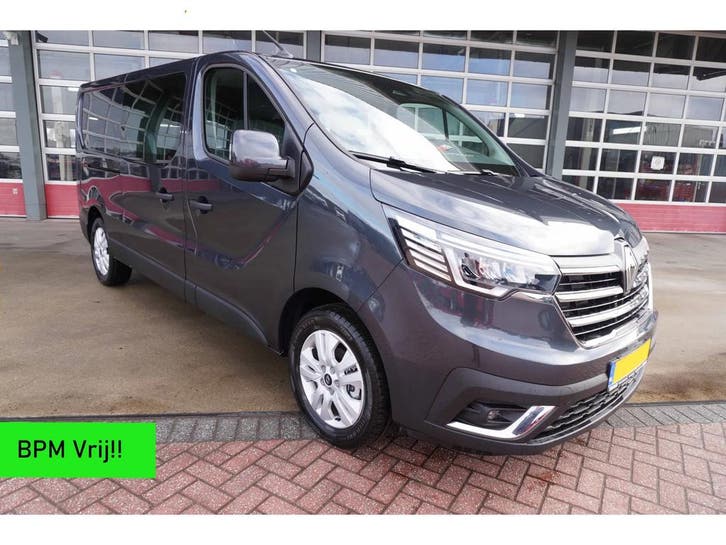 Renault Trafic | Zakelijke Lease v.a. €649.8 pm, Auto's, Bestelauto's, Lease, Automaat, Diesel, Zilver of Grijs, Renault, Financial lease